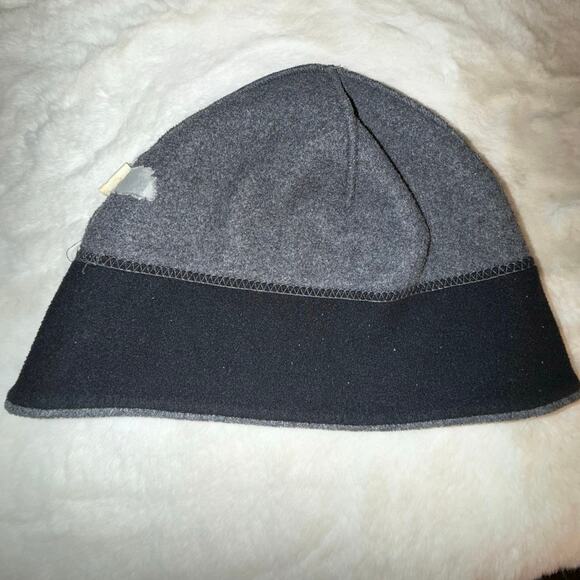 Charcoal Gray Fleece Winter Beanie — Old Navy — One Size - Picture 9 of 10